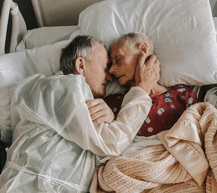 Granddaughter captures final moments of grandparents’ 60-year love story: ‘A life full of love together’