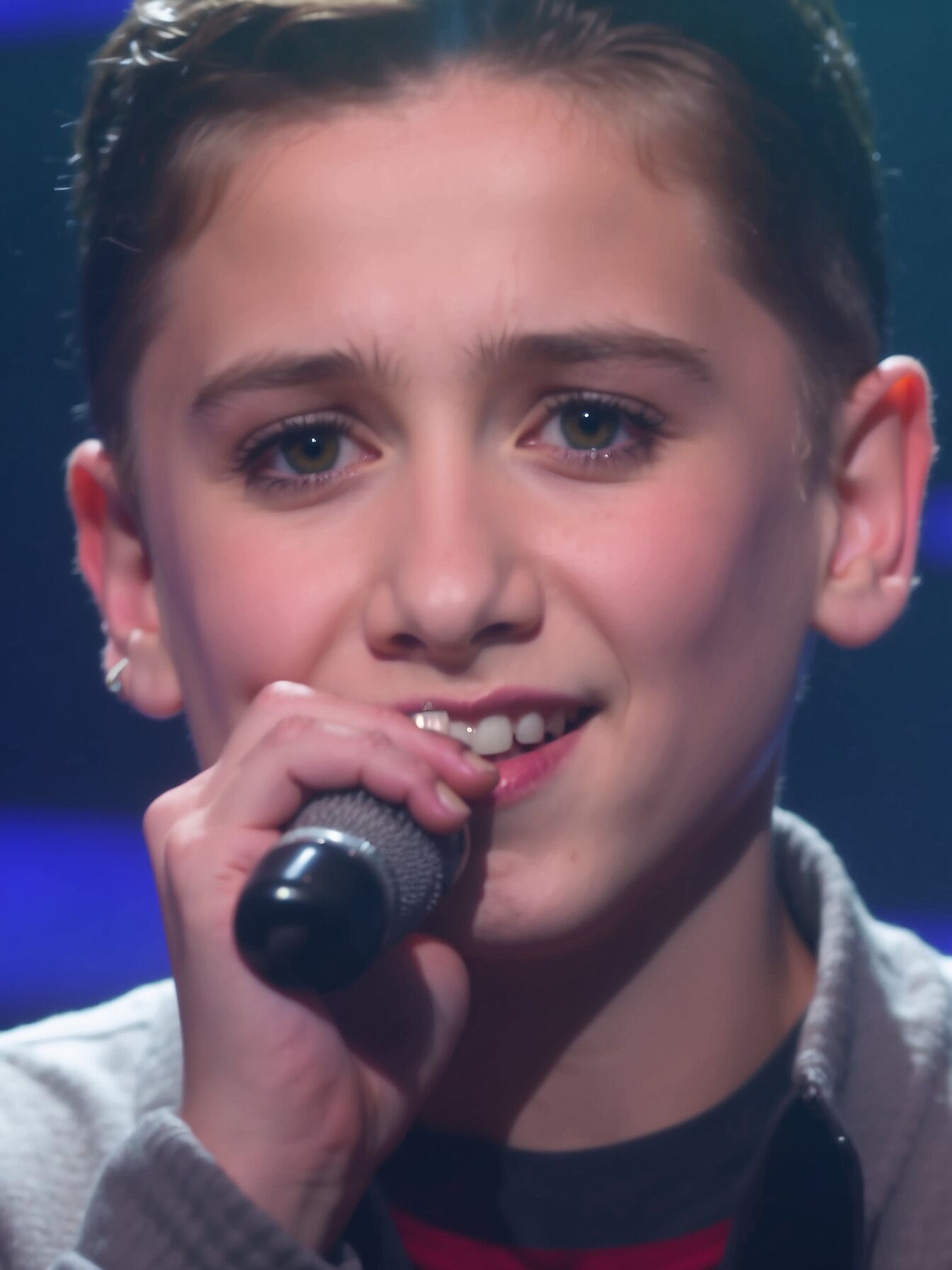 A 13-year-old boy tried to sing like Celine Dion in less than a minute as the judges jumped up from their seats